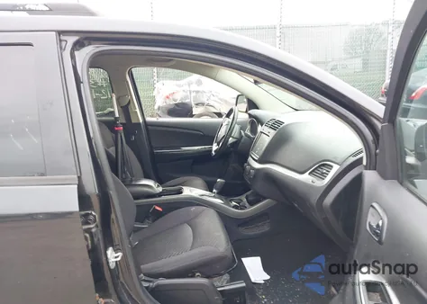 2013 Dodge Journey Sxt z USA, uszkodzony, nr VIN 3C4PDDBG7DT660470